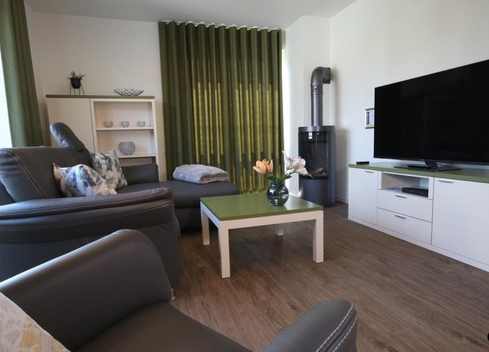 REFUGIUM 7