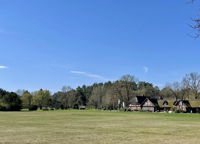 FERIENWOHNUNG 6 - Am Golf-Club St Dionys
