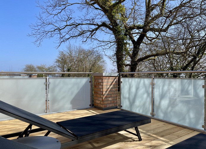 AM DAHMER LEUCHTTURM 23F