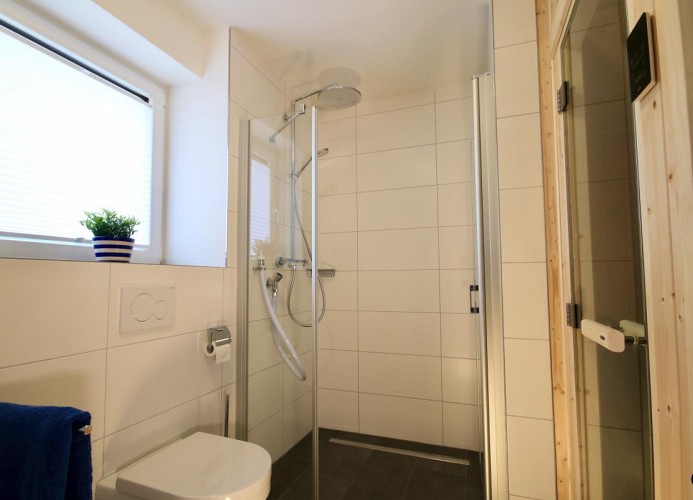 REFUGIUM 1