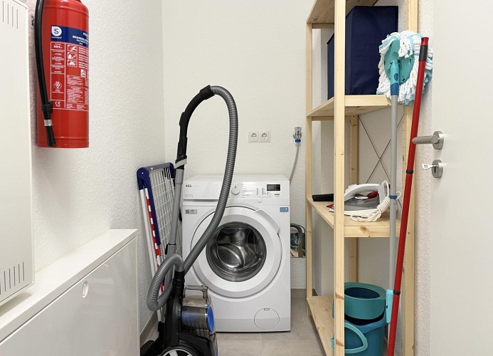 SEESTRASSE 39-5 - LEE