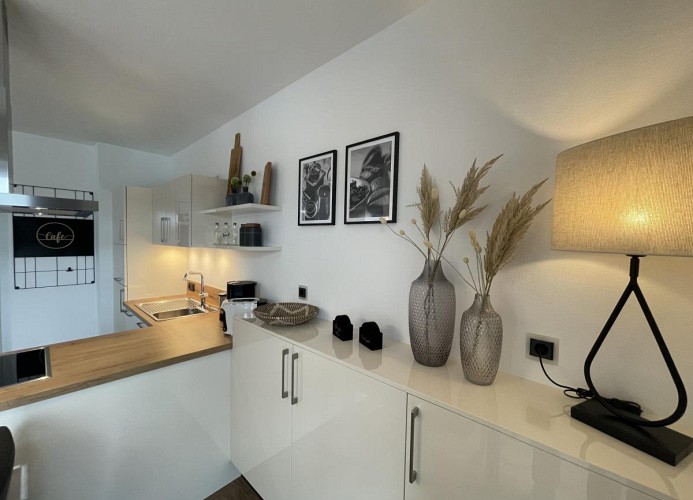 Sonnenweg 48-6  MIRO