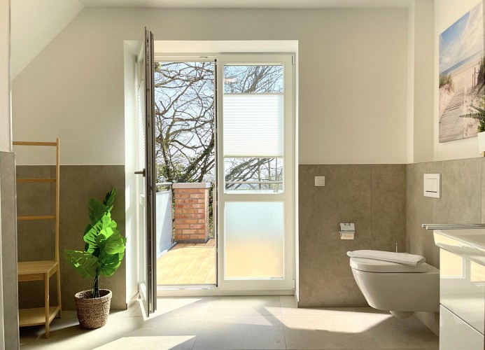 AM DAHMER LEUCHTTURM 23F