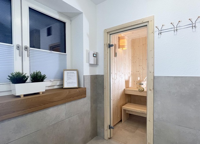 SEESTRASSE 39/1 - LEE