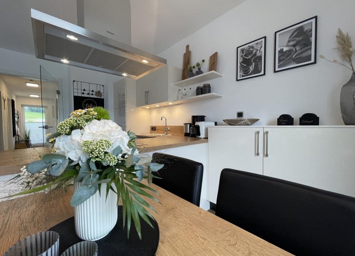 Sonnenweg 48-6  MIRO