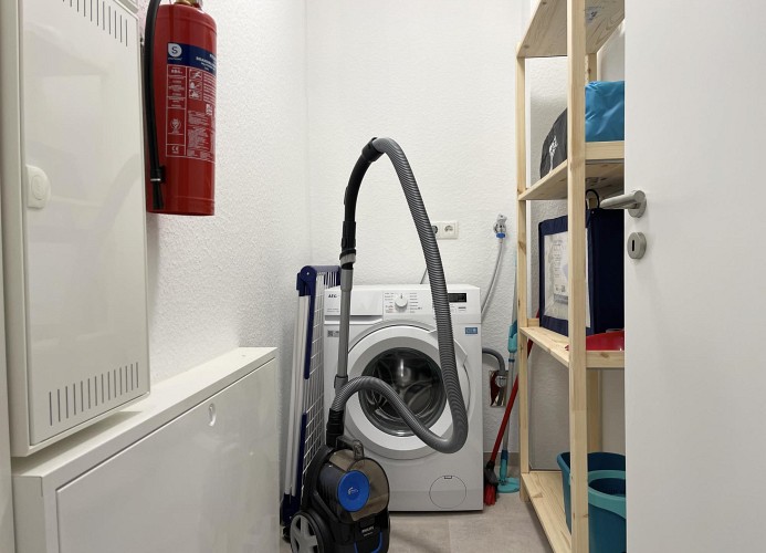 SEESTRASSE 39-3 - LEE