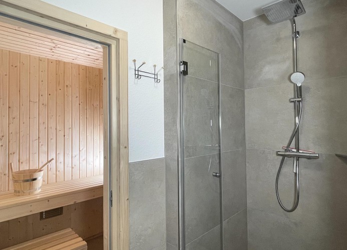 SEESTRASSE 39-3 - LEE