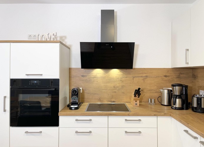 SEESTRASSE 39/1 - LEE