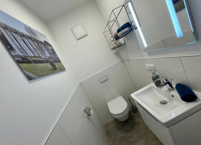 Sonnenweg 48-6  MIRO