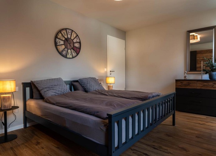 STRAND LOFT No4