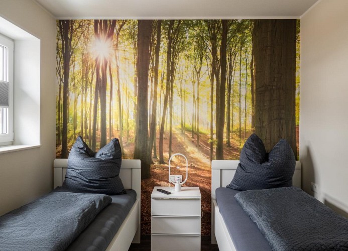 SONNENWEG 25